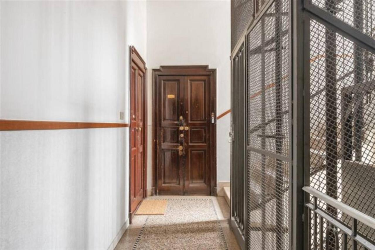 Apt Milano-Porta Romana Nearby Bagni Misteriosi Exterior photo